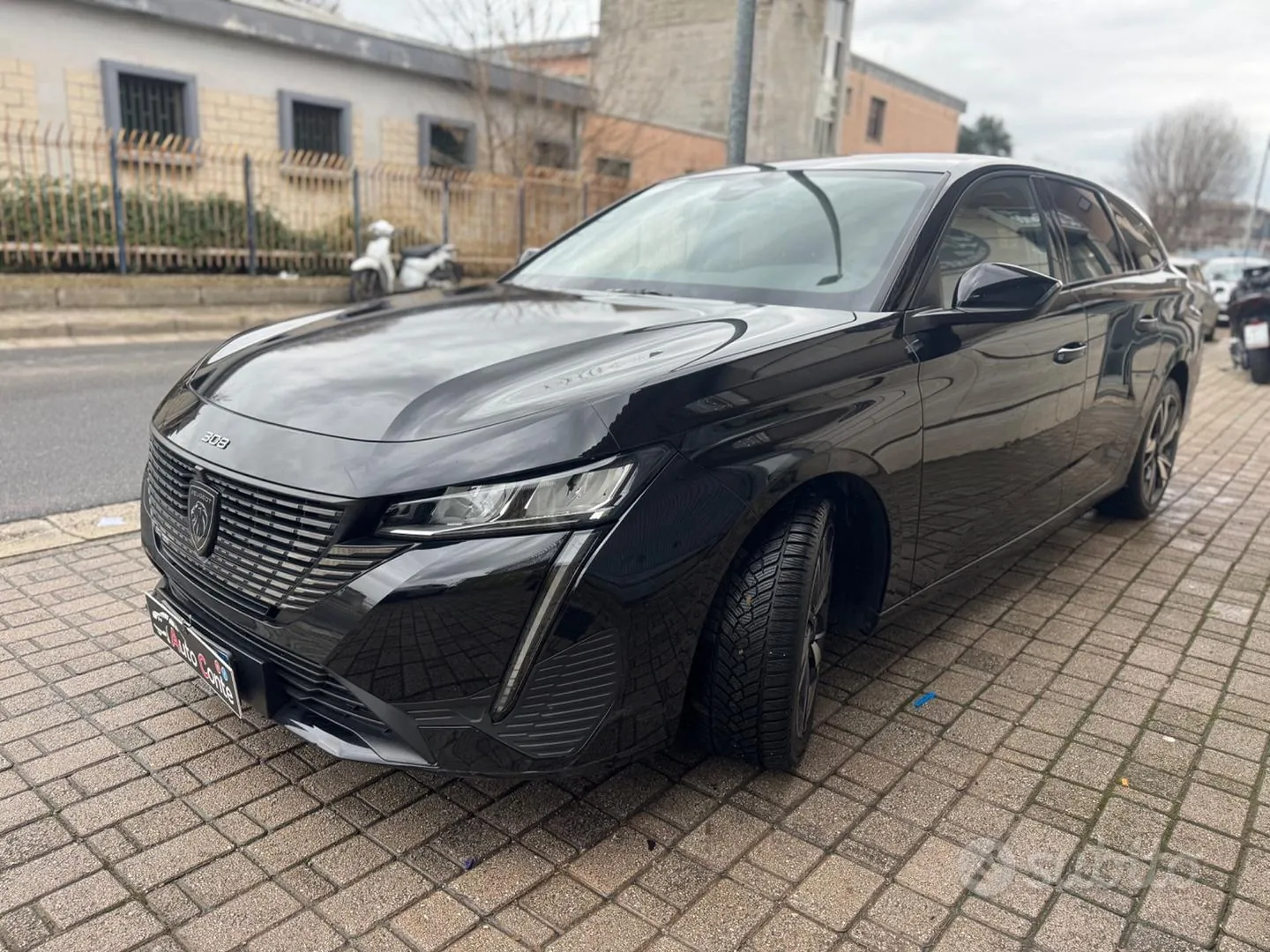 Peugeot 308 2023 photo 3
