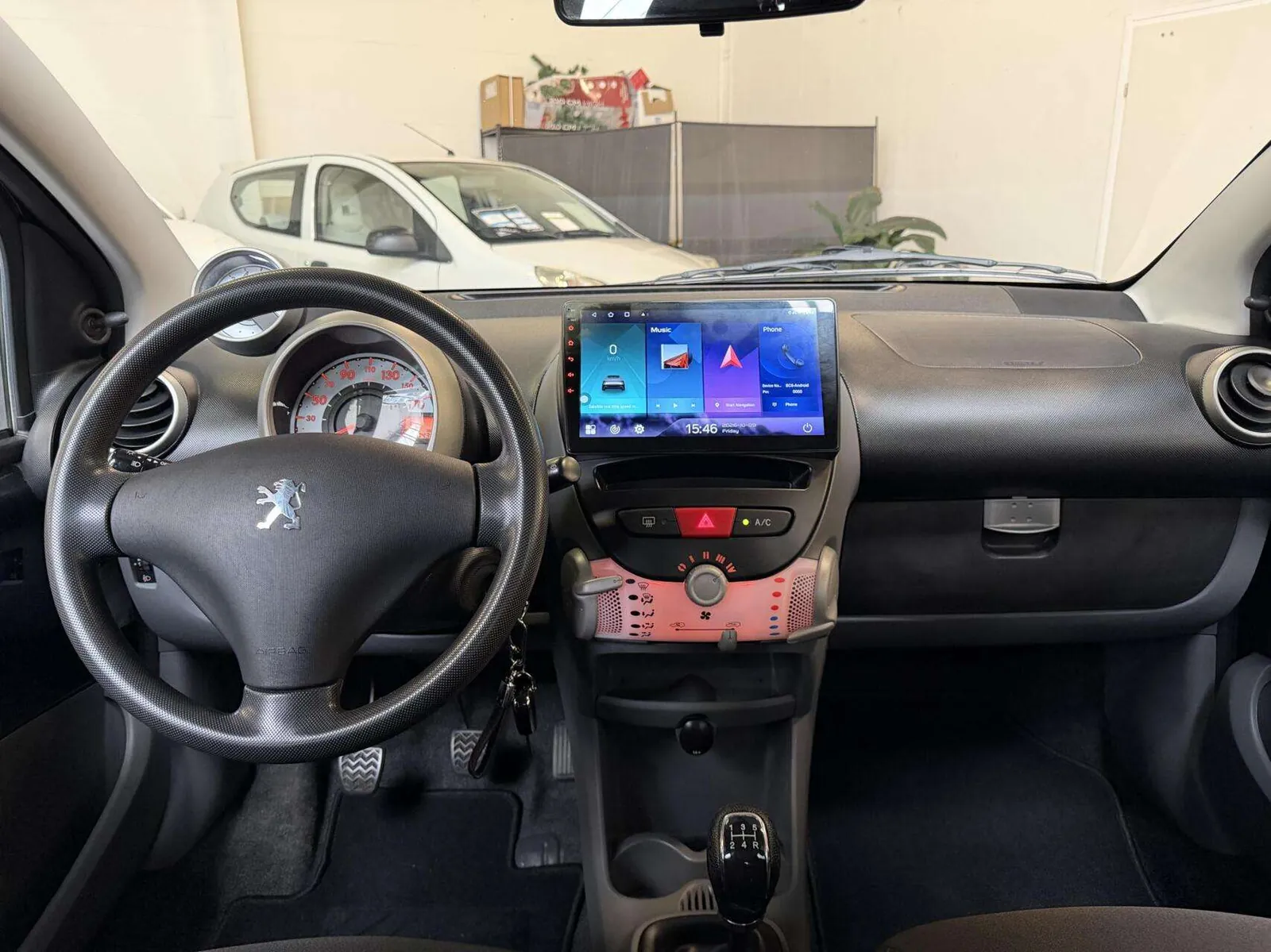 Peugeot 107 2010 photo 5