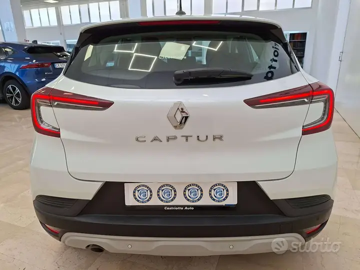Renault Captur 2021 photo 4