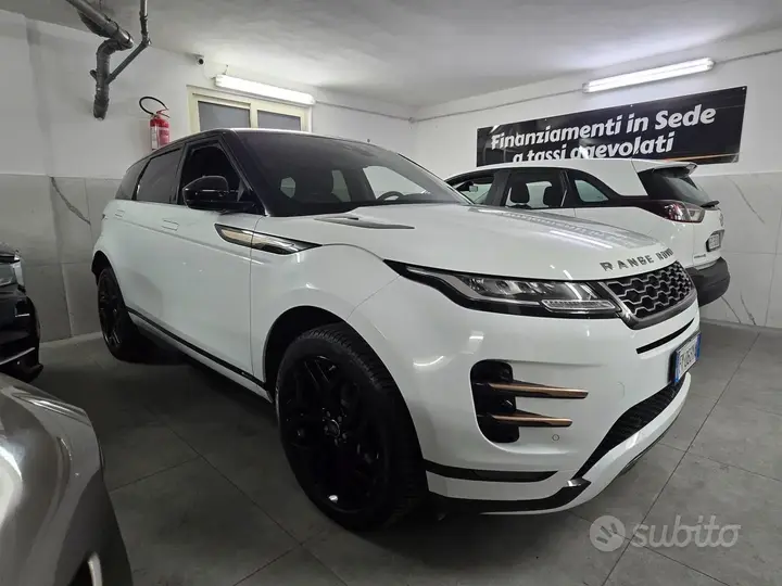 Land Rover Evoque 2020 photo 2