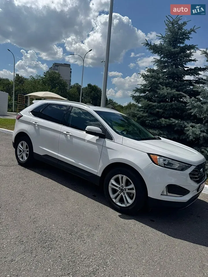 Ford Edge 2019 photo 2