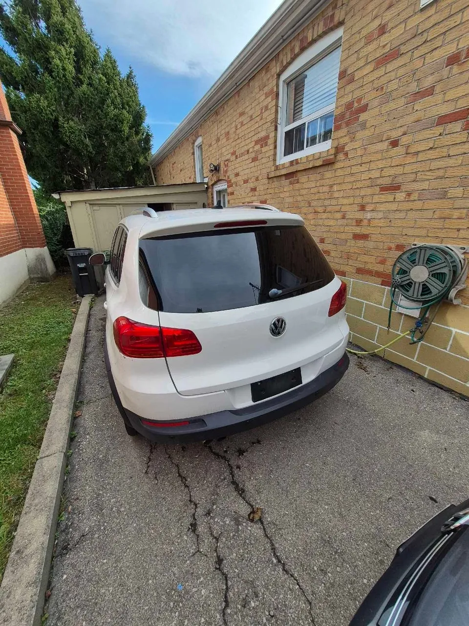 Volkswagen Tiguan 2012 photo 4