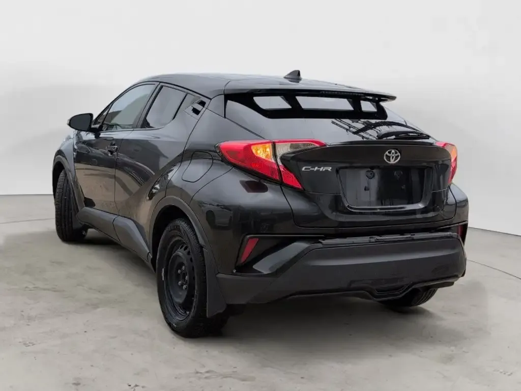 Toyota C-Hr 2022 photo 5