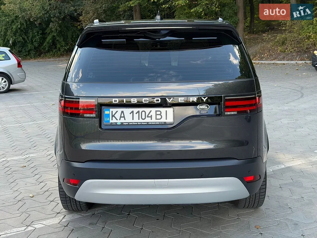Land Rover Discovery 2021 photo 5