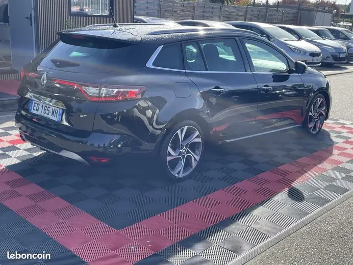 Renault Megane 2017 photo 2