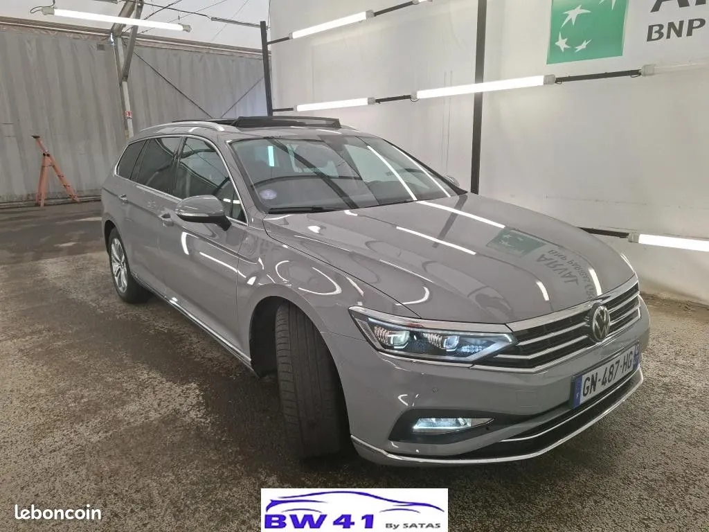 Volkswagen Passat 2023 photo 4