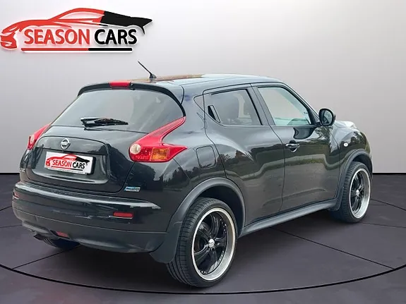 Nissan Juke 2011 photo 2