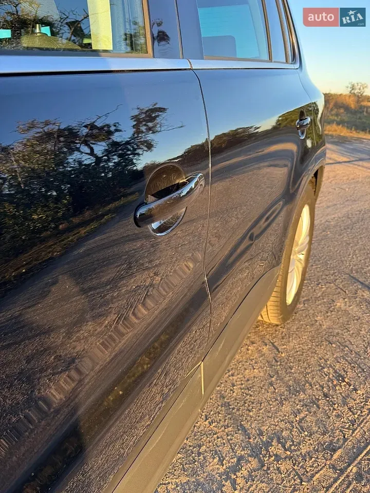 Volkswagen Tiguan 2010 photo 5