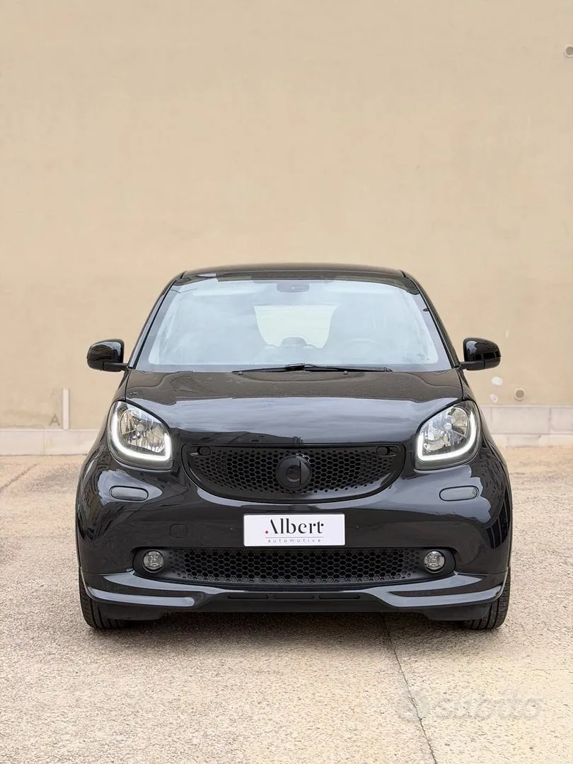 Smart Fortwo 2019 photo 2