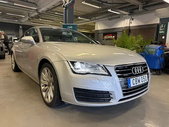 Audi A7 2011 photo 5
