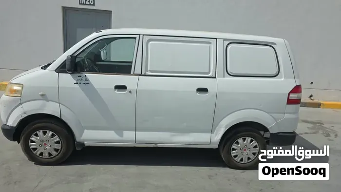 Suzuki Apv 2011 photo 2