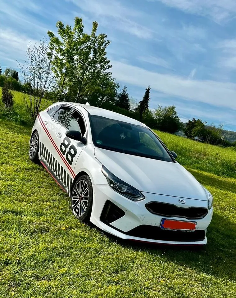 Kia Proceed Gt