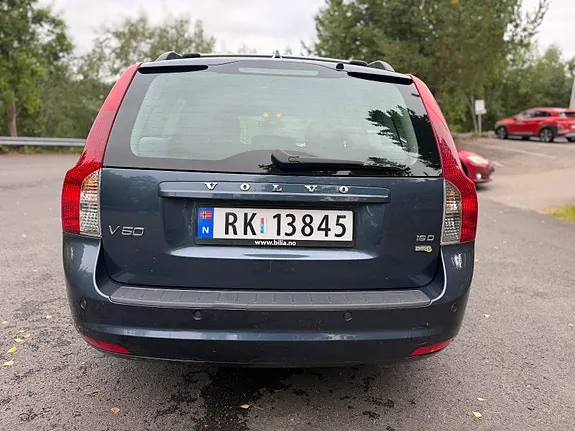 Volvo V50 2010 photo 4