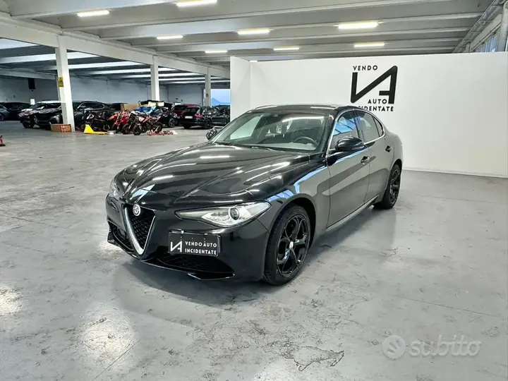Alfa Romeo Giulia 2019 photo 3