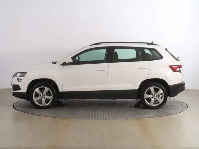 Skoda Karoq 2018 photo 2