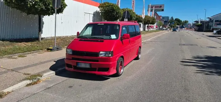 Volkswagen T4 Caravelle