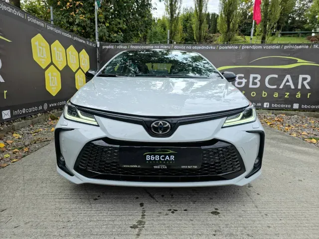 Toyota Corolla 2023 photo 2