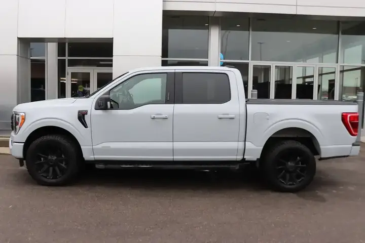 Ford F-150 Supercrew 2022 photo 3