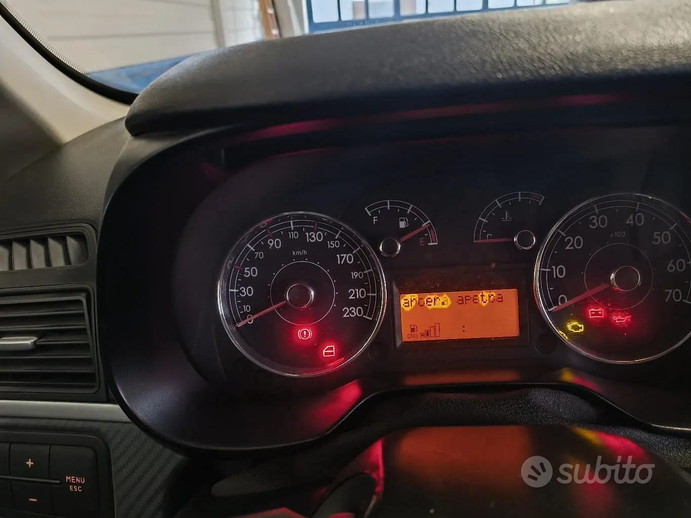 Fiat Grande Punto 2009 photo 4