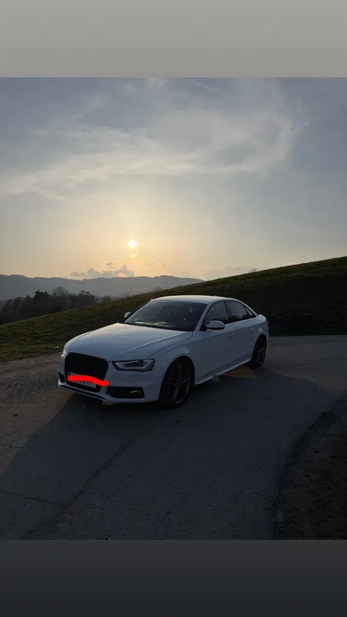 Audi A4 2015 photo 2