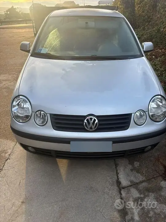 Volkswagen Polo 2004 photo 2