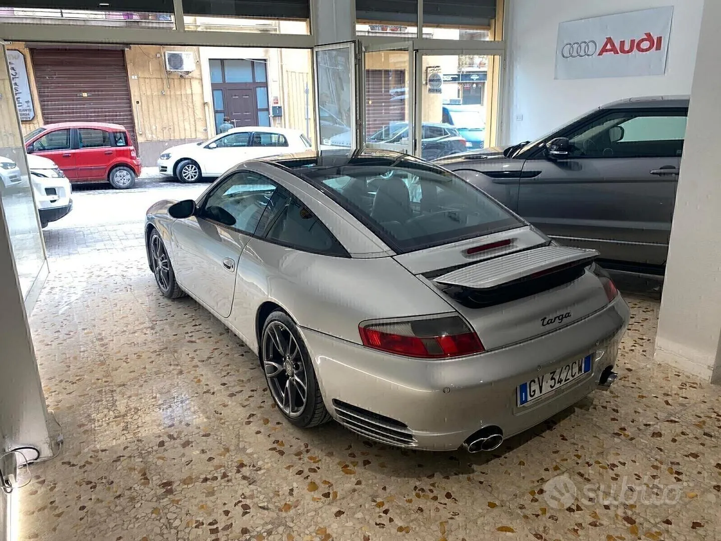 Porsche 911 2002 photo 3