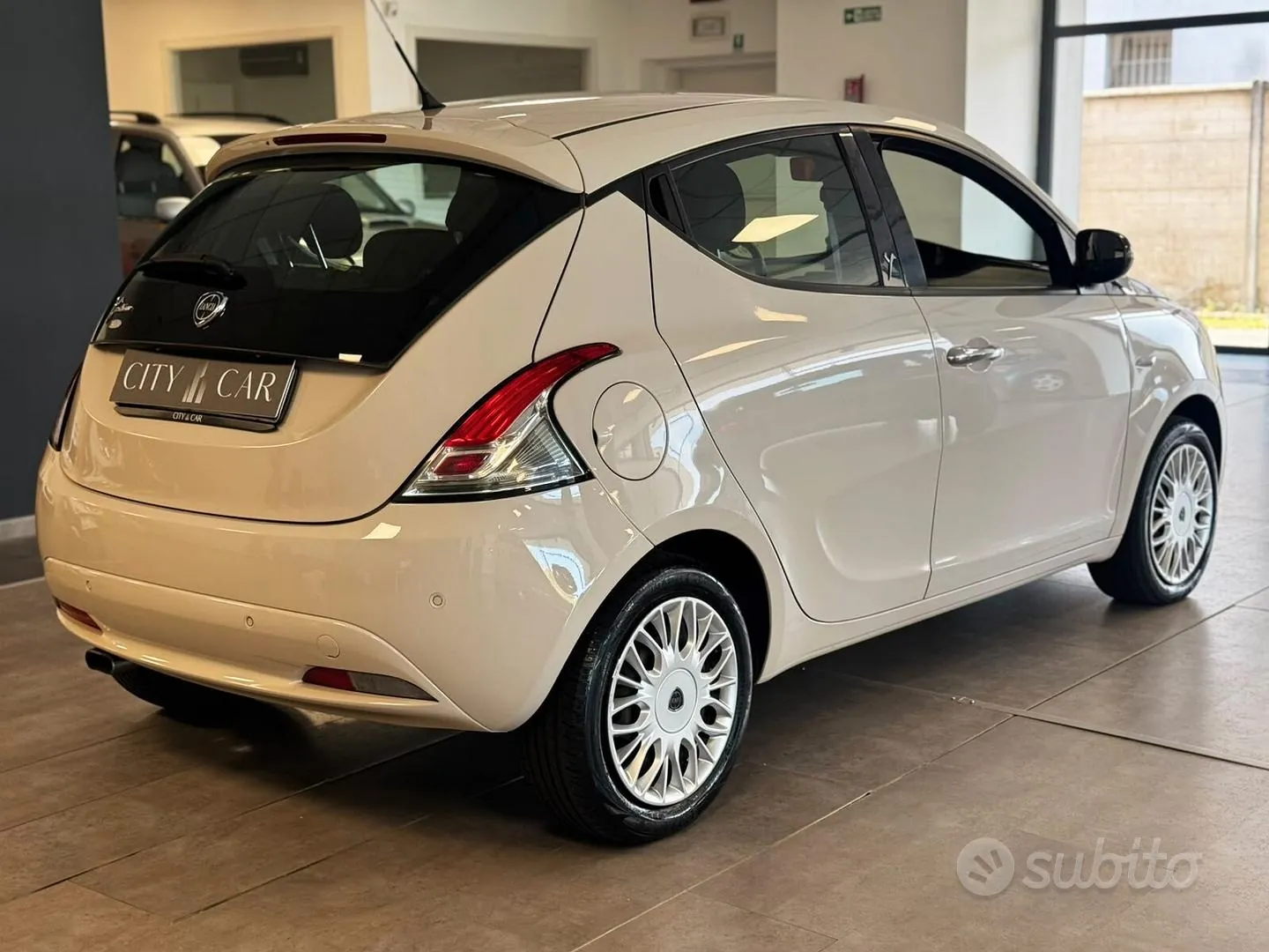 Lancia Ypsilon 2016 photo 4