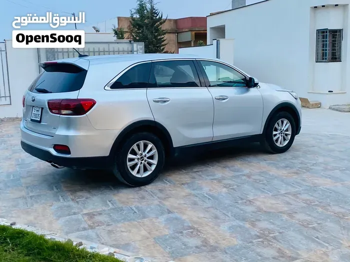 Kia Sorento 2019 photo 2