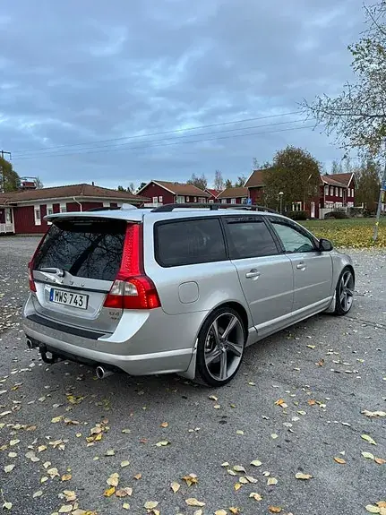 Volvo V70 2013 photo 3