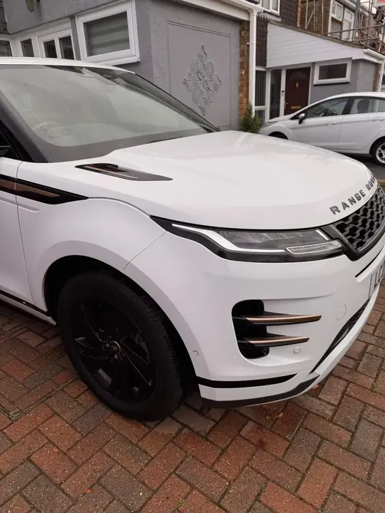 Land Rover Range Rover Evoque 2021 photo 3