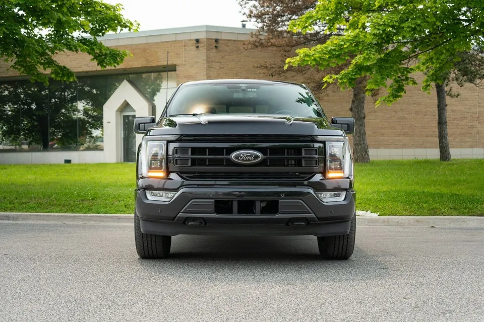 Ford F-150 2022 photo 2
