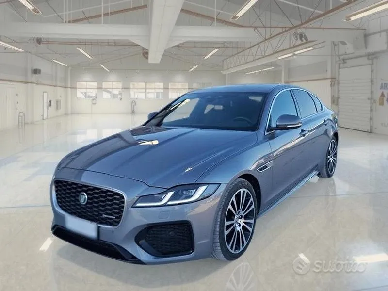 Jaguar Xf