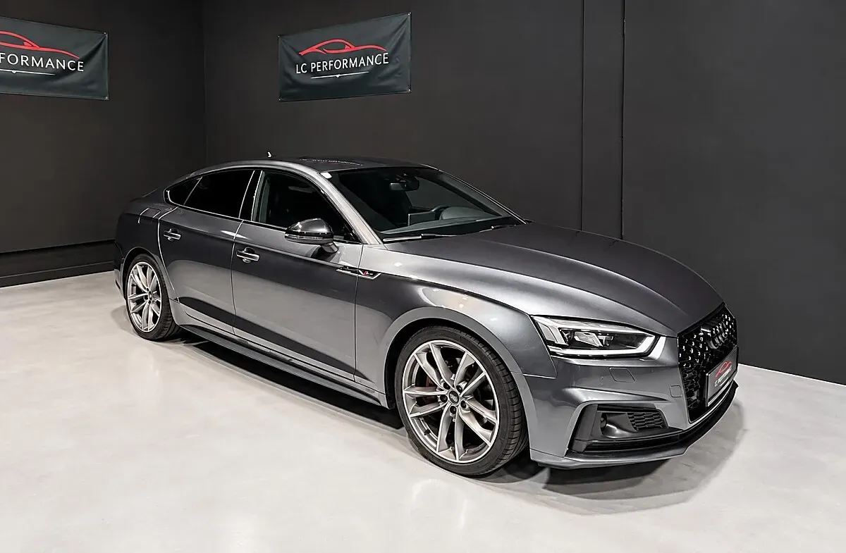 Audi A5 2019 photo 2
