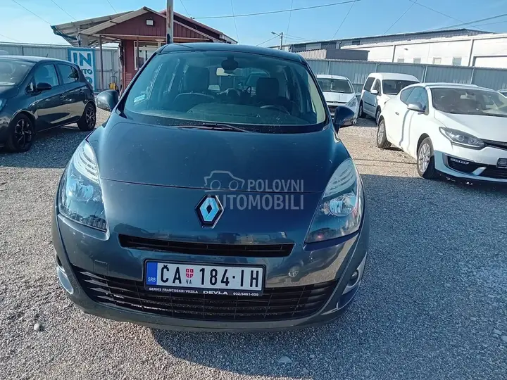 Renault Grand Scenic 2011 photo 4