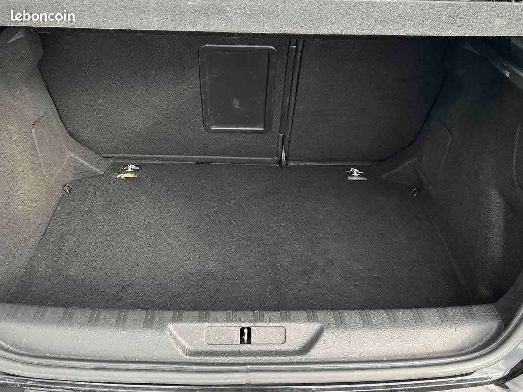 Peugeot 308 2021 photo 5