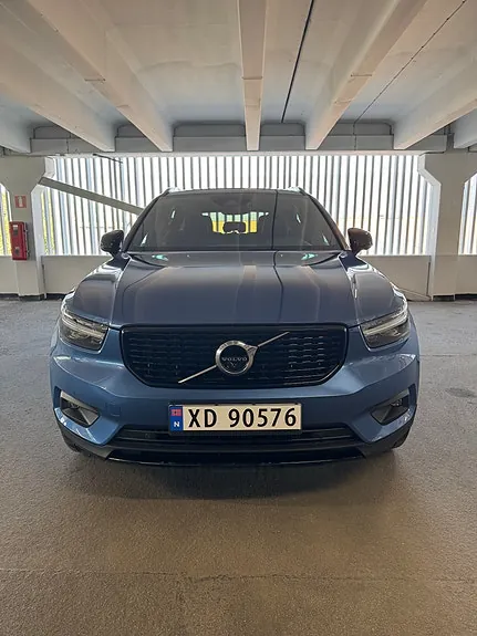 Volvo Xc40 2021 photo 2