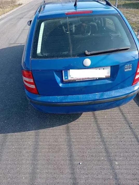 Skoda Fabia 2007 photo 3