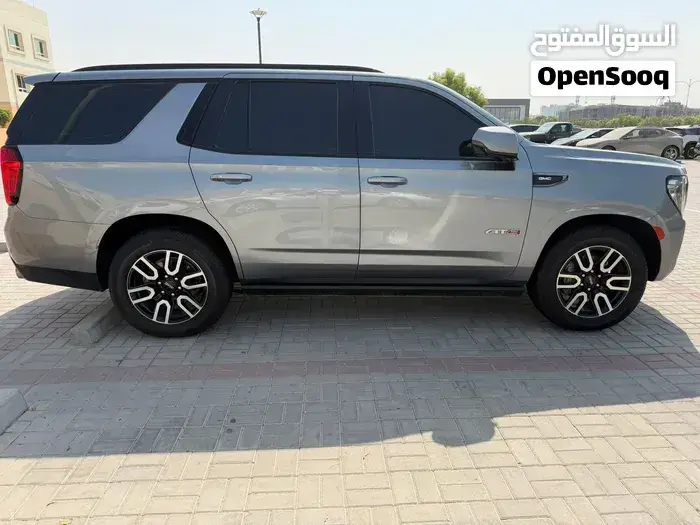 GMC Yukon 2024 photo 3