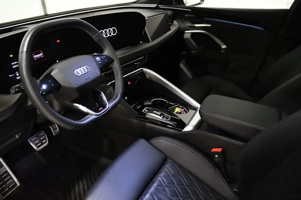 Audi Sq5 2025 photo 2