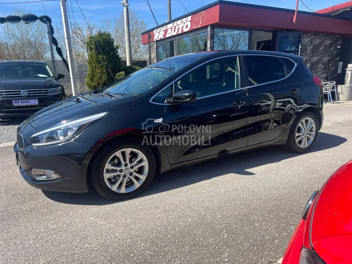 Kia Ceed 2014 photo 4