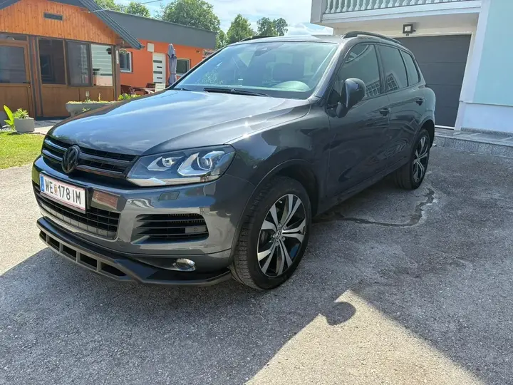 Volkswagen Touareg
