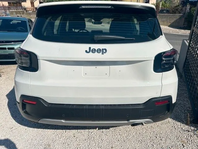 Jeep Avenger 2024 photo 4