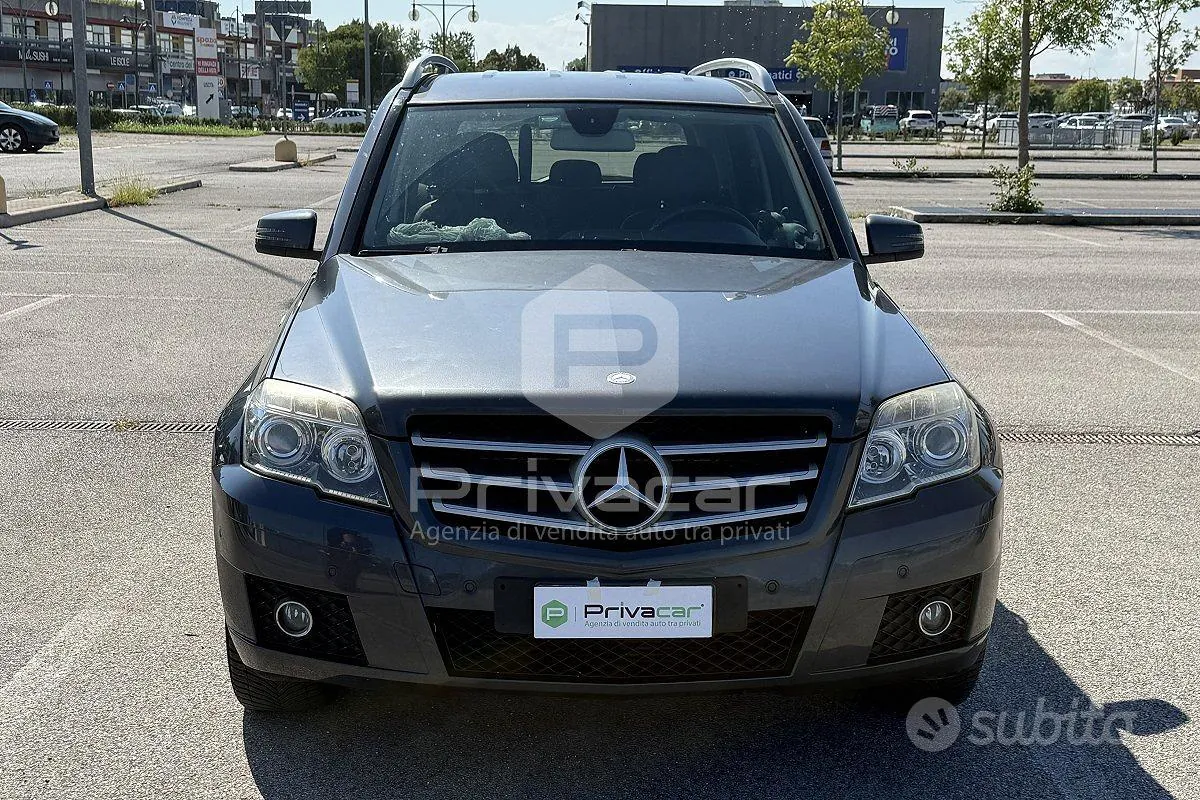 Mercedes-Benz Glk 2011 photo 2