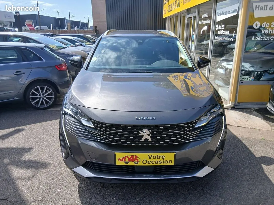 Peugeot 5008 2023 photo 2