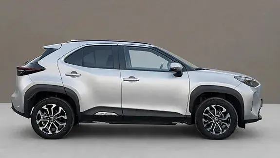 Toyota Yaris Cross 2024 photo 3