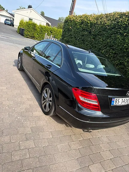 Mercedes-Benz C200 D 2011 photo 3