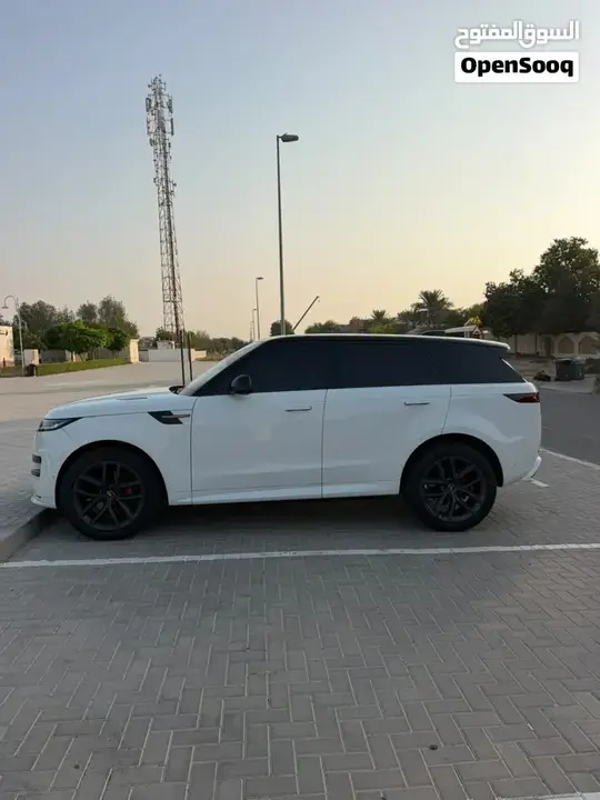 Land Rover Range Rover Sport 2023 photo 3
