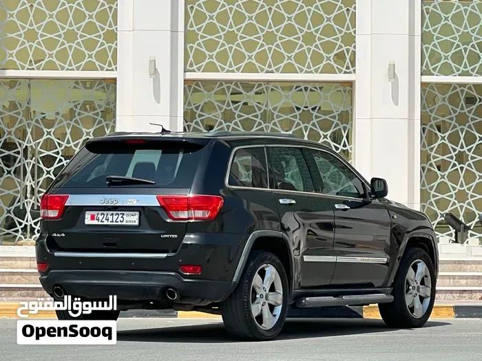 Jeep Grand Cherokee 2013 photo 4