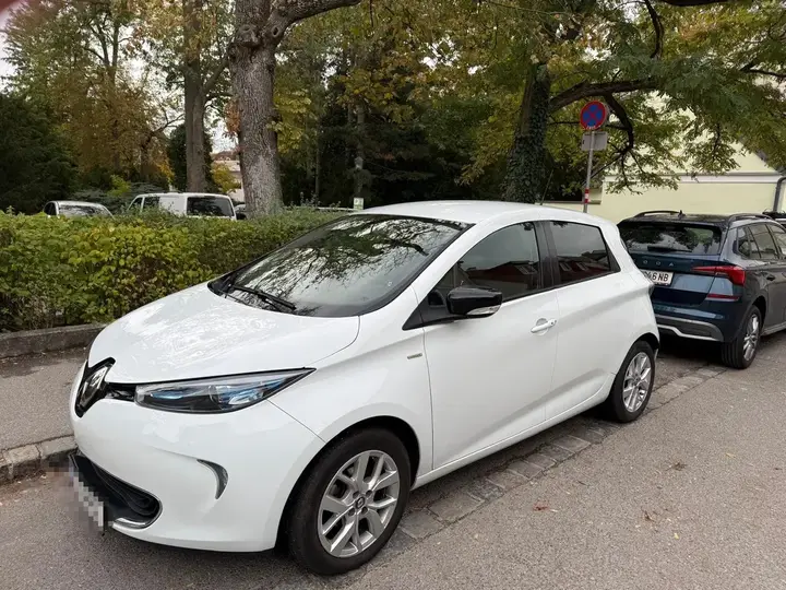 Renault Zoe 2018 photo 2