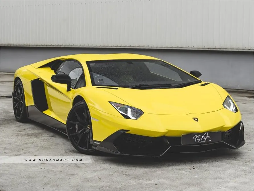 Lamborghini Aventador